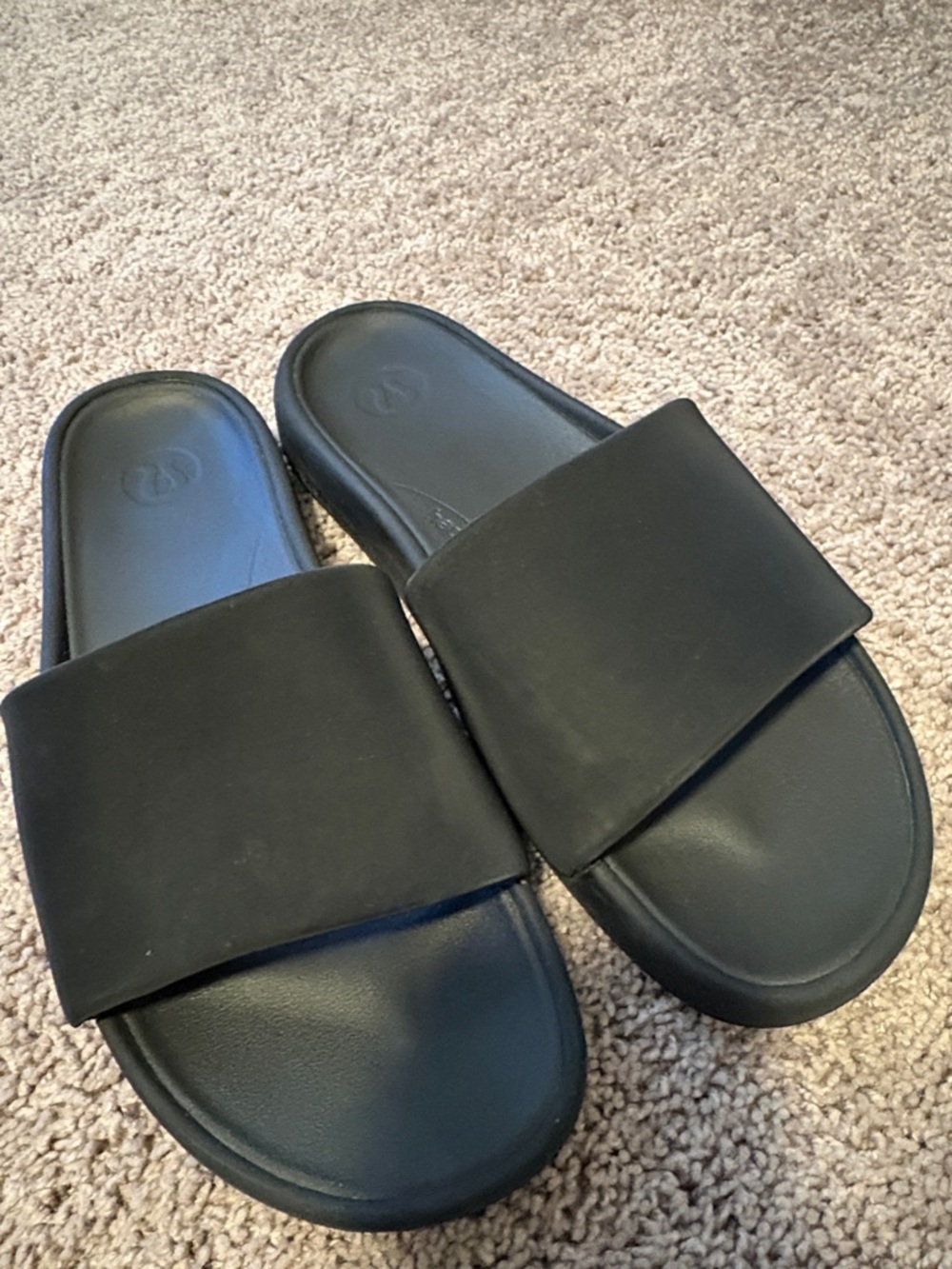 Black Lululemon Slide Sandals